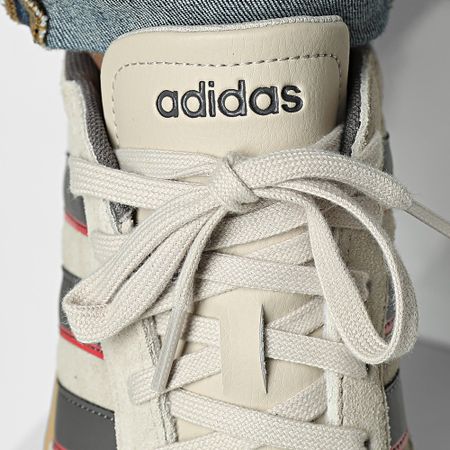 Adidas Performance - Baskets Barreda JP7100 Wonder Beige Carbón Semi Lúcido Rojo