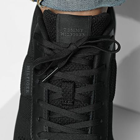 Tommy Hilfiger - Lightweight Modern Knit Runner 5326 Zapatillas negras