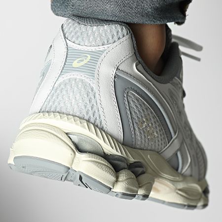 Asics - Baskets Gel-NYC 2055 1203A542 Gris Glaciar Blanco