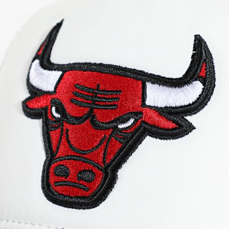 New Era - Flor Chicago Bulls NBA Trucker Cap 60595281 Negro Blanco