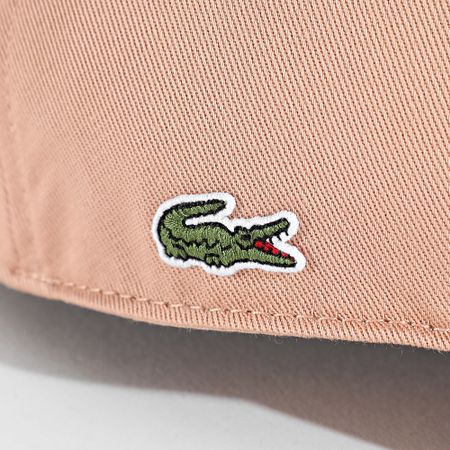 Lacoste - Gorra con logotipo lateral bordado de cocodrilo salmón