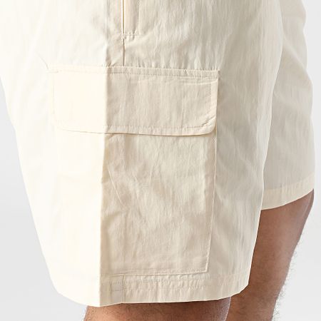 Adidas Originals - Pantalones cortos Essential Woven Cargo JP4784 Beige