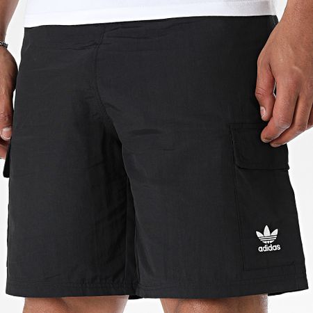 Adidas Originals - Pantalones cortos Woven Essential Cargo JD0406 Negro