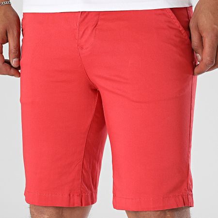 American People - Most Pantalones cortos chinos rojos