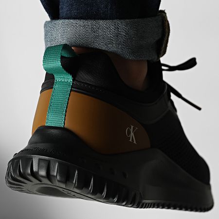 Calvin Klein - Eva Runner Tech Knit 1293 Ck Negro Grano Marrón Wold Verde Zapatillas