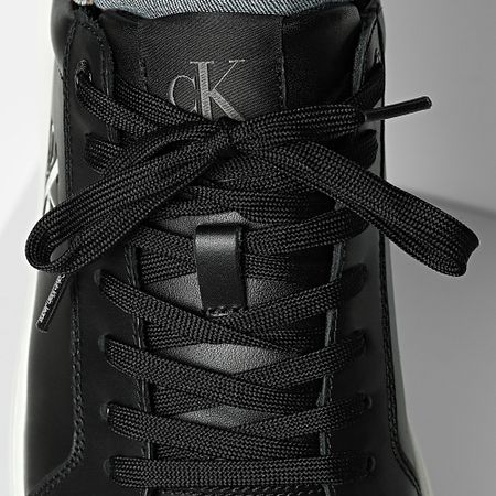Calvin Klein - Baskets Chunky Cupsole Mono Leather 1317 Negro Blanco Brillante