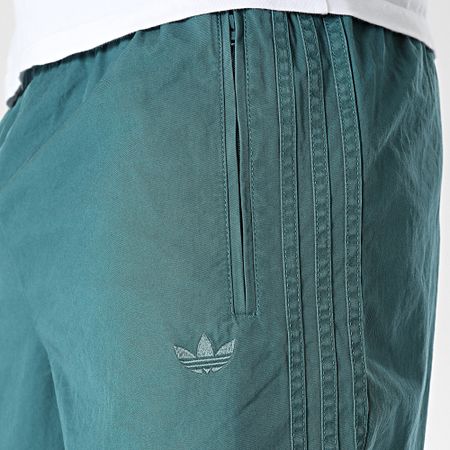 Adidas Originals - Pantalón Chino Verde Botella Firebird KC0688