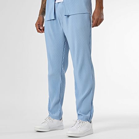Uniplay - 158 Conjunto de camisa azul claro de manga corta y pantalón texturizado