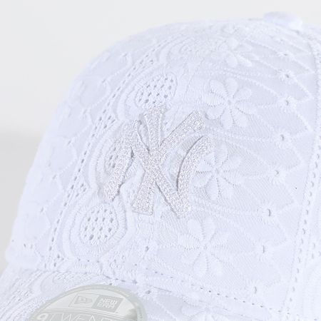 New Era - Gorra de mujer bordada 9Twenty NY Yankees 60667498 Blanca