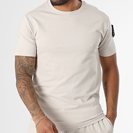 Black Industry - 009 Conjunto de camiseta y pantalón corto beige