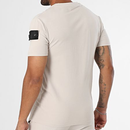 Black Industry - 009 Conjunto de camiseta y pantalón corto beige