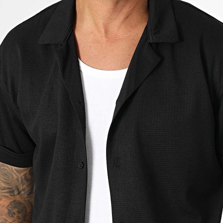 Classic Series - Conjunto de camisa negra de manga corta y pantalón corto Dove