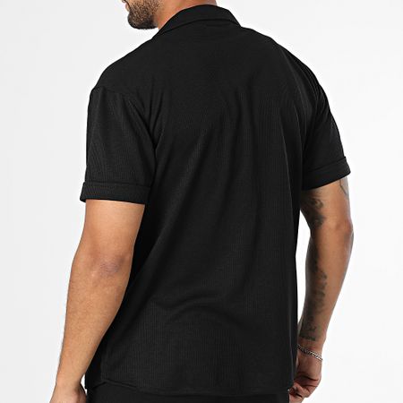 Classic Series - Conjunto de camisa negra de manga corta y pantalón corto Dove