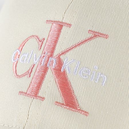 Calvin Klein - Monologo Bordado Gorra de Béisbol 5026 Beige Claro