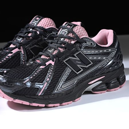 New Balance - Baskets 1906R U1906RCU Eclipse Rosa Taffy Negro Cemento